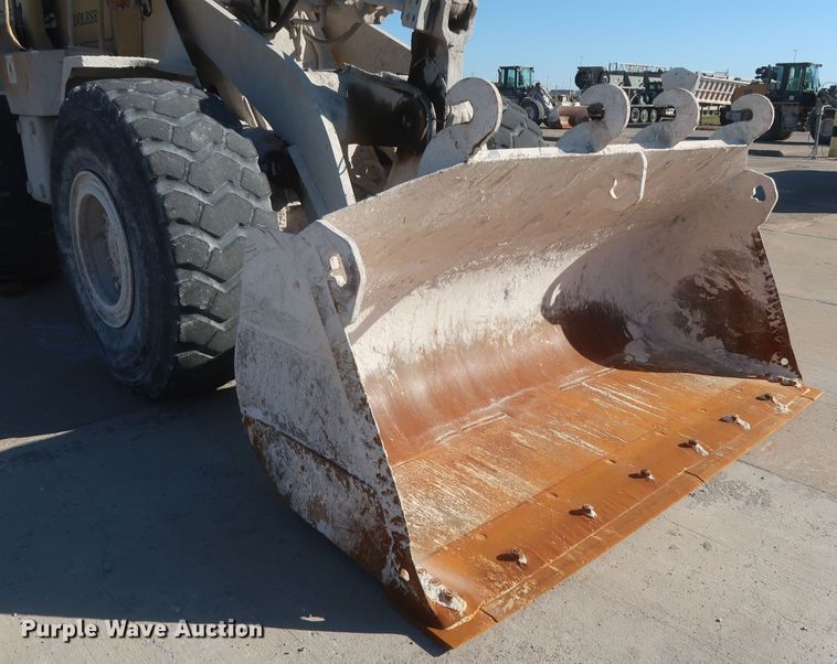 image for item DJ2251 1988 Caterpillar 950E  wheel loader