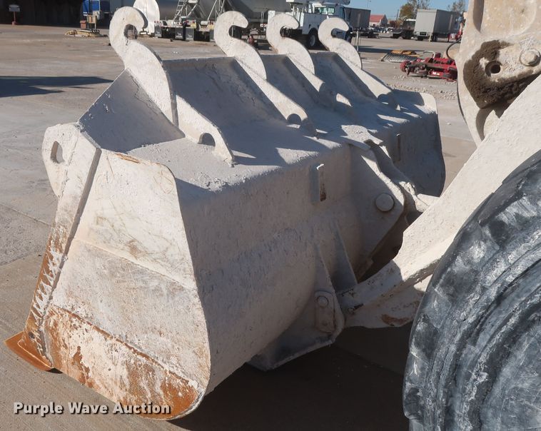 image for item DJ2251 1988 Caterpillar 950E  wheel loader