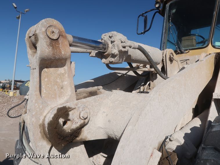 image for item DJ2251 1988 Caterpillar 950E  wheel loader