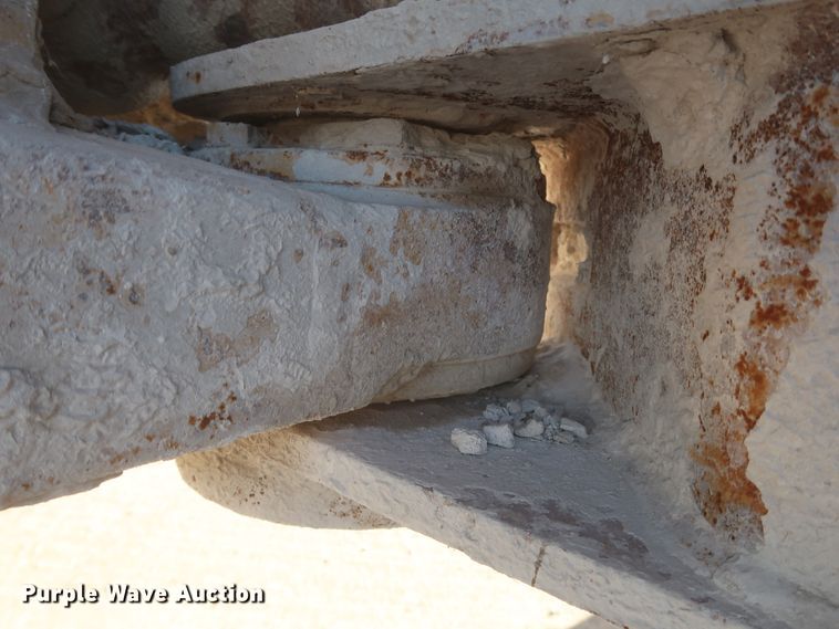 image for item DJ2251 1988 Caterpillar 950E  wheel loader