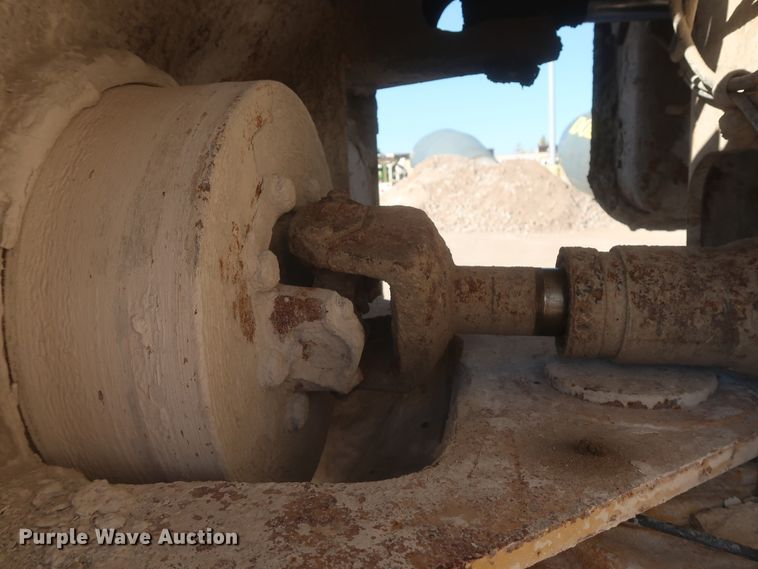 image for item DJ2251 1988 Caterpillar 950E  wheel loader