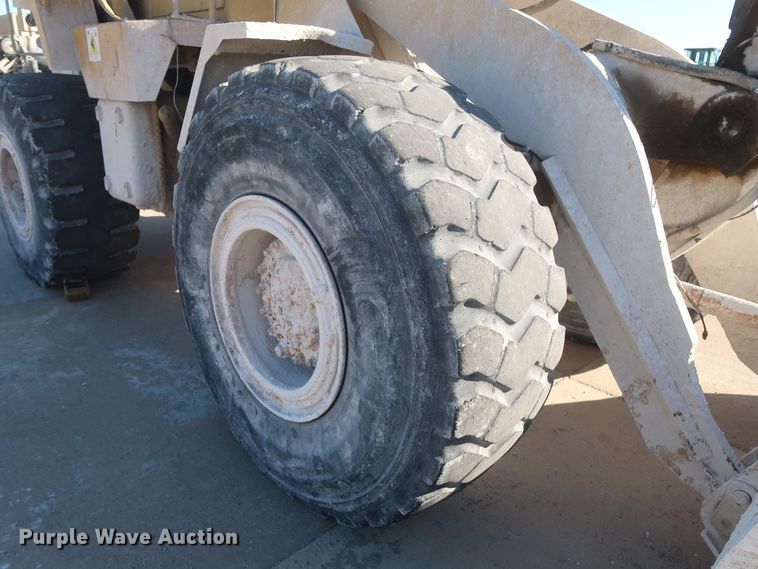 image for item DJ2251 1988 Caterpillar 950E  wheel loader