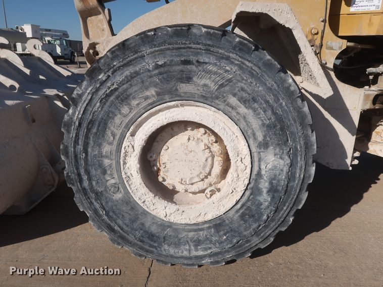 image for item DJ2251 1988 Caterpillar 950E  wheel loader