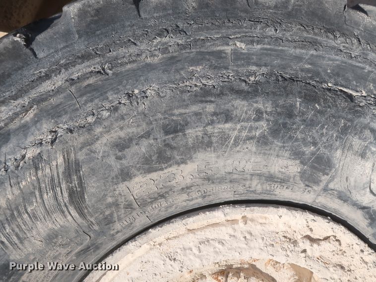 image for item DJ2251 1988 Caterpillar 950E  wheel loader