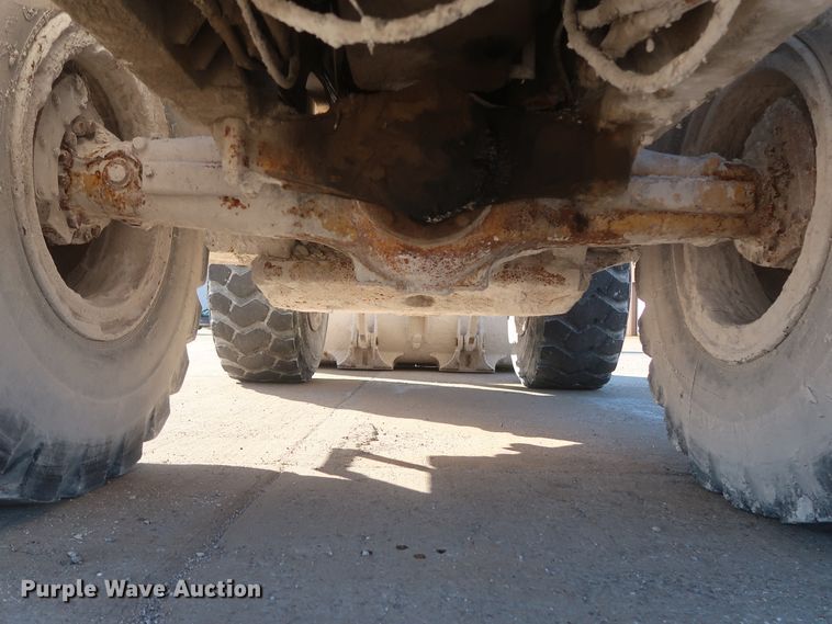 image for item DJ2251 1988 Caterpillar 950E  wheel loader