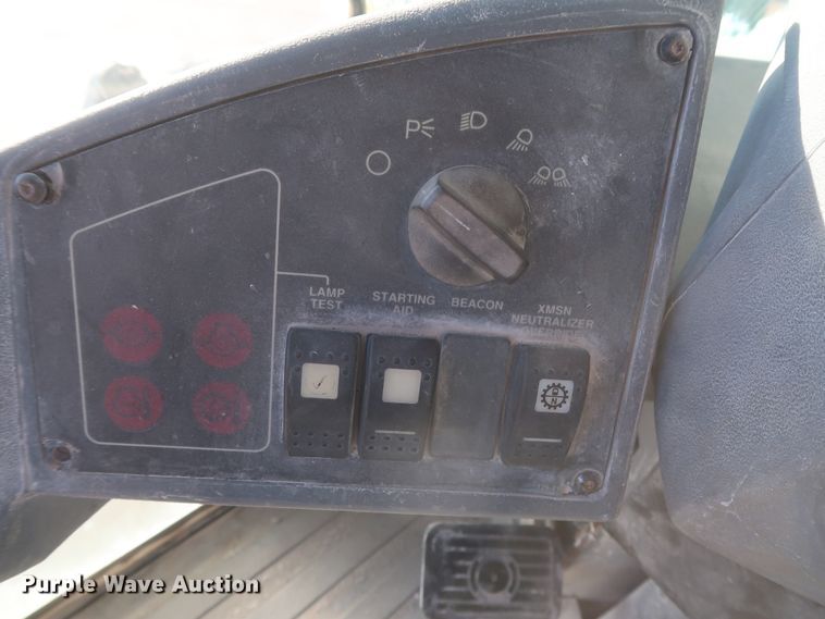 image for item DJ2252 1999 Caterpillar 928G  wheel loader