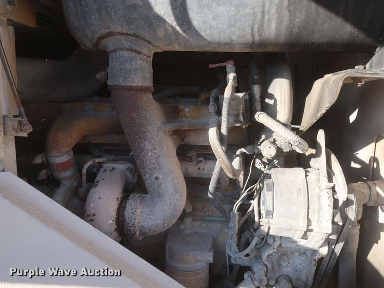 image for item DJ2252 1999 Caterpillar 928G  wheel loader