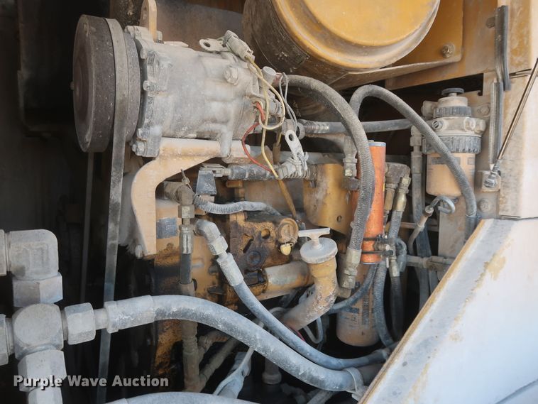 image for item DJ2252 1999 Caterpillar 928G  wheel loader