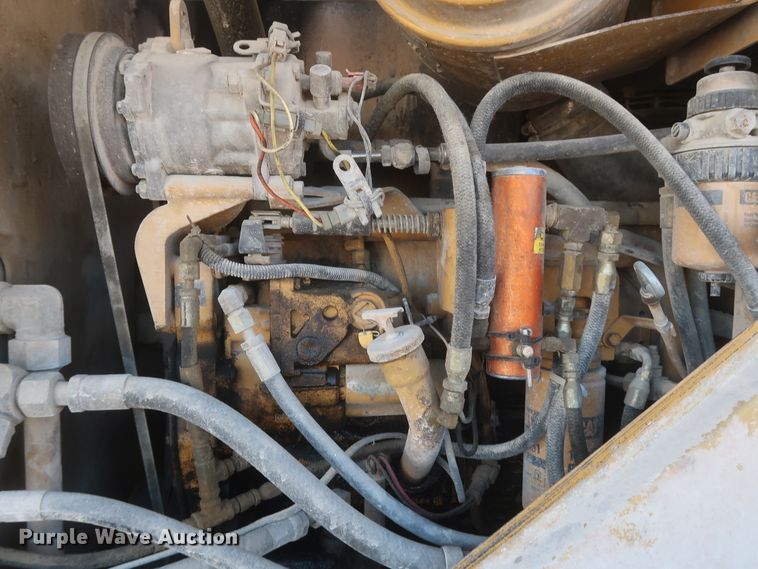 image for item DJ2252 1999 Caterpillar 928G  wheel loader