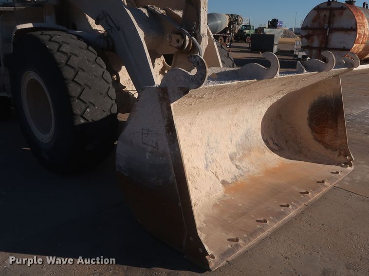 image for item DJ2252 1999 Caterpillar 928G  wheel loader