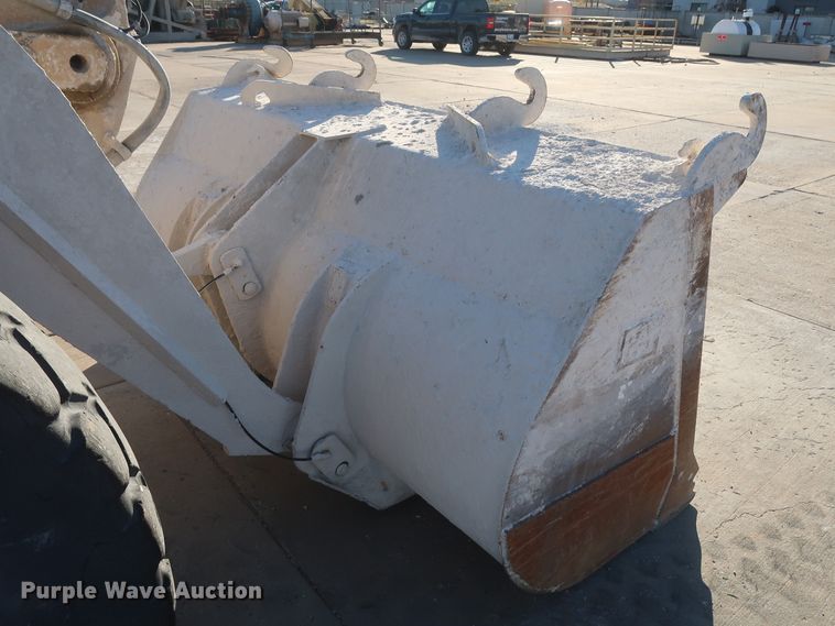 image for item DJ2252 1999 Caterpillar 928G  wheel loader