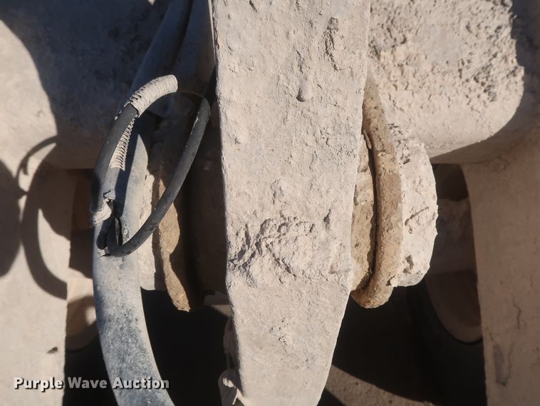 image for item DJ2252 1999 Caterpillar 928G  wheel loader