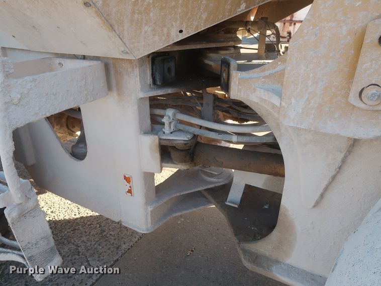 image for item DJ2252 1999 Caterpillar 928G  wheel loader