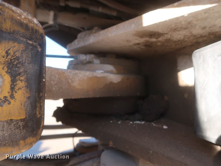 image for item DJ2252 1999 Caterpillar 928G  wheel loader