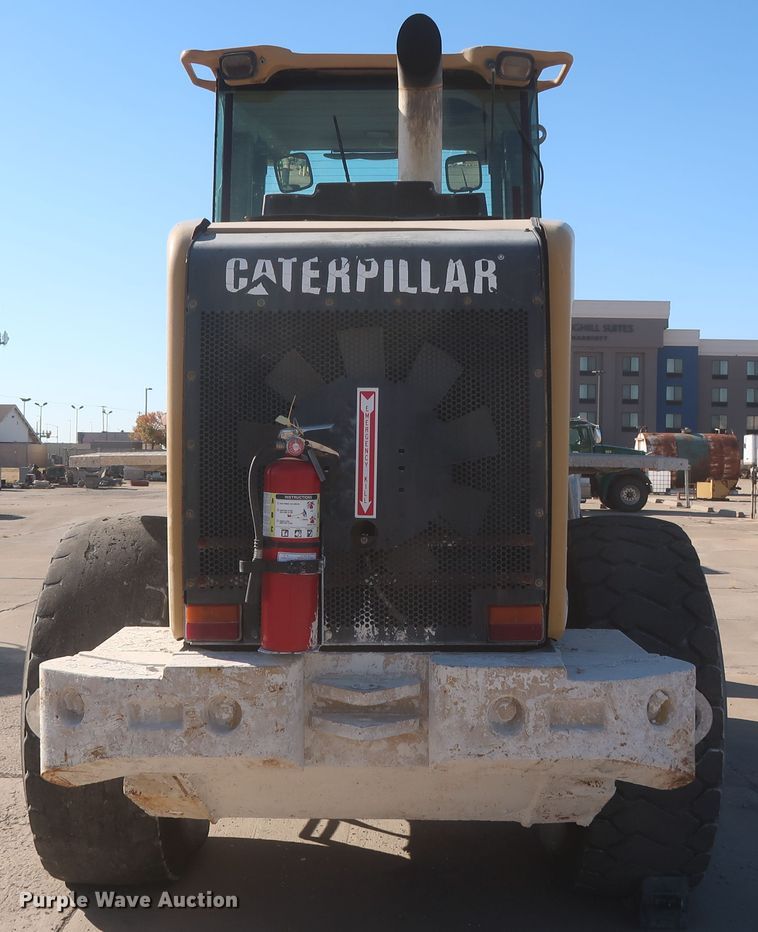 image for item DJ2253 2003 Caterpillar 924G  wheel loader