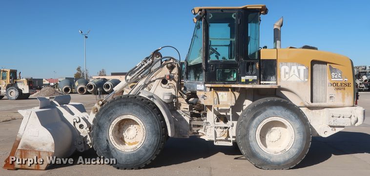 image for item DJ2253 2003 Caterpillar 924G  wheel loader