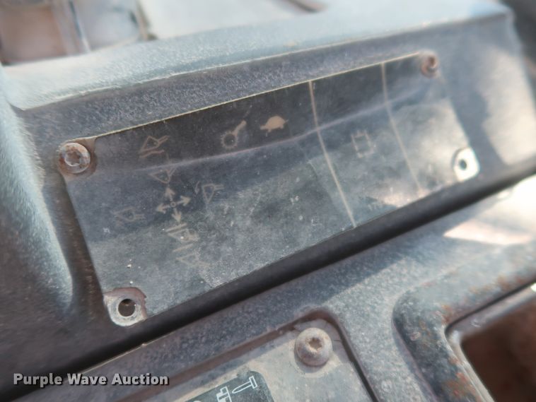 image for item DJ2253 2003 Caterpillar 924G  wheel loader