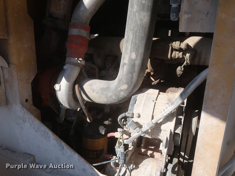 image for item DJ2253 2003 Caterpillar 924G  wheel loader