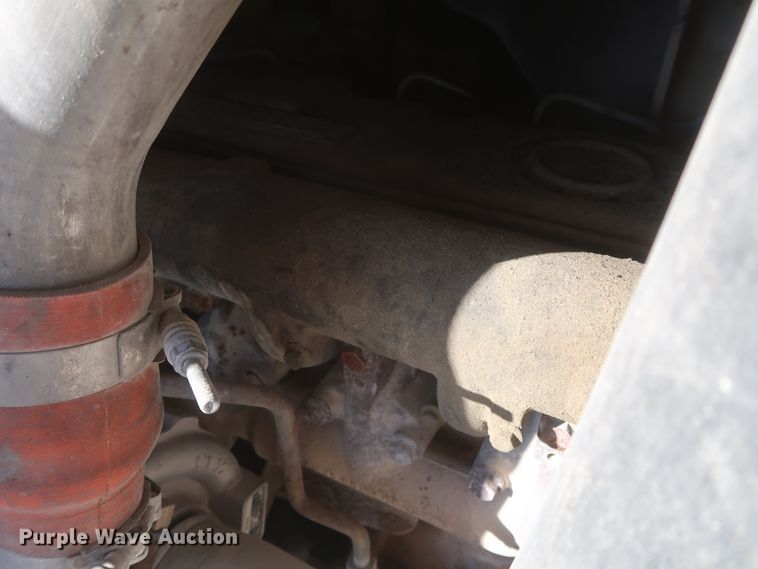 image for item DJ2253 2003 Caterpillar 924G  wheel loader