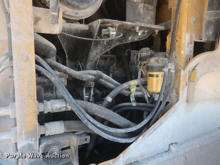 image for item DJ2253 2003 Caterpillar 924G  wheel loader