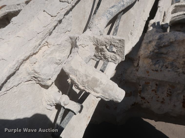 image for item DJ2253 2003 Caterpillar 924G  wheel loader