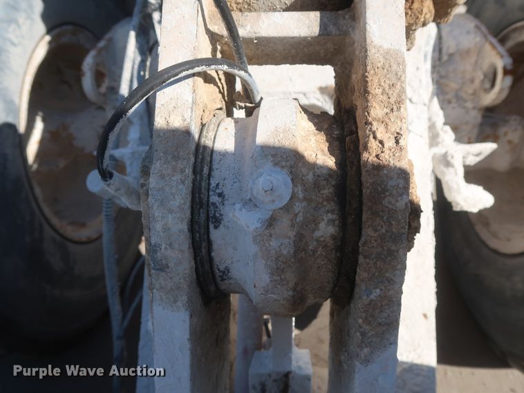 image for item DJ2253 2003 Caterpillar 924G  wheel loader