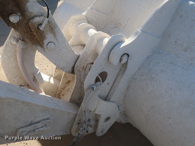 image for item DJ2253 2003 Caterpillar 924G  wheel loader