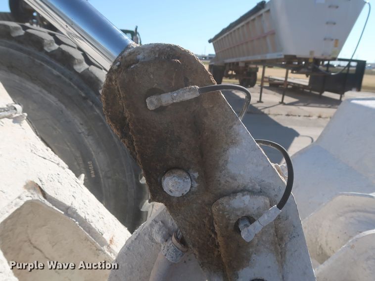 image for item DJ2253 2003 Caterpillar 924G  wheel loader