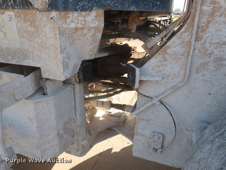 image for item DJ2253 2003 Caterpillar 924G  wheel loader