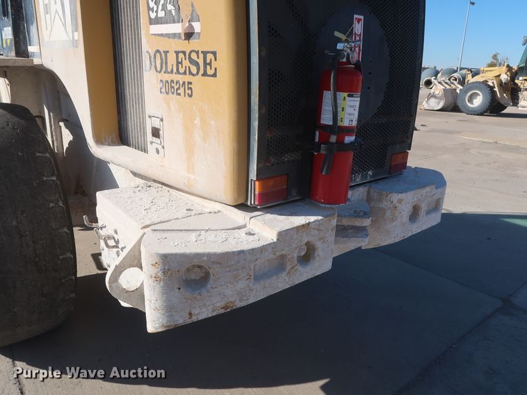 image for item DJ2253 2003 Caterpillar 924G  wheel loader