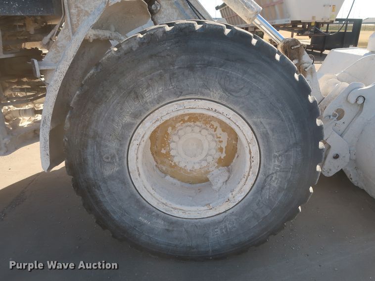 image for item DJ2253 2003 Caterpillar 924G  wheel loader
