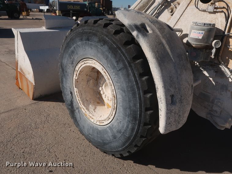 image for item DJ2253 2003 Caterpillar 924G  wheel loader