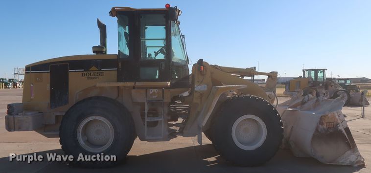 image for item DJ2254 2002 Caterpillar 938G  wheel loader