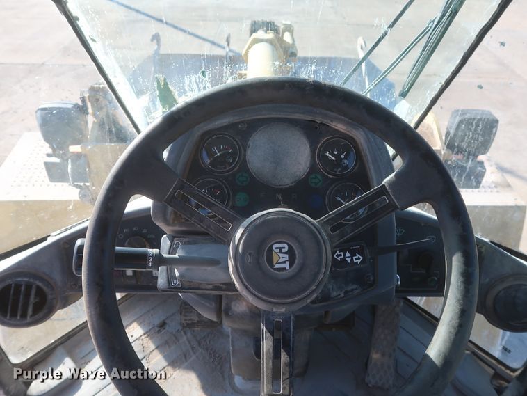 image for item DJ2254 2002 Caterpillar 938G  wheel loader