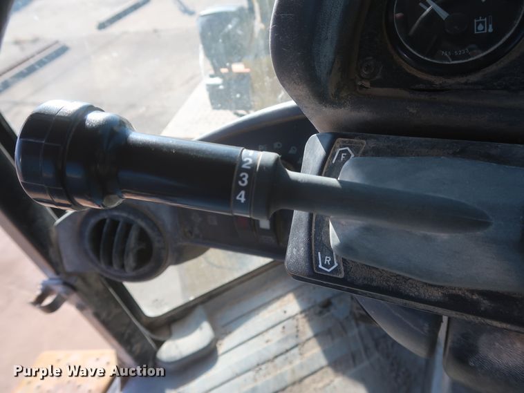 image for item DJ2254 2002 Caterpillar 938G  wheel loader