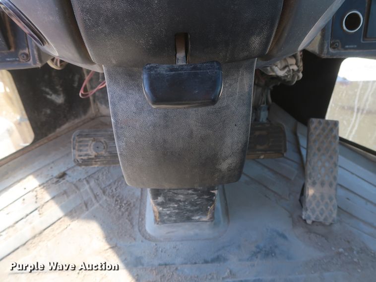 image for item DJ2254 2002 Caterpillar 938G  wheel loader