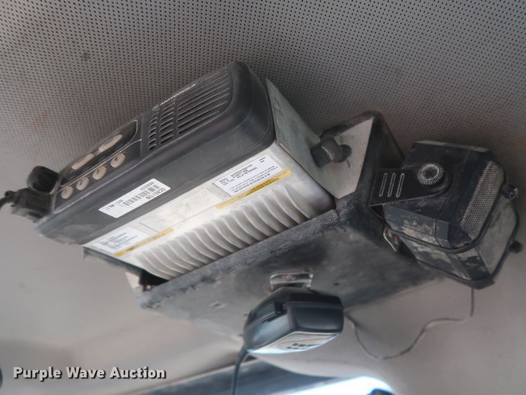 image for item DJ2254 2002 Caterpillar 938G  wheel loader