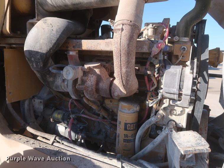 image for item DJ2254 2002 Caterpillar 938G  wheel loader