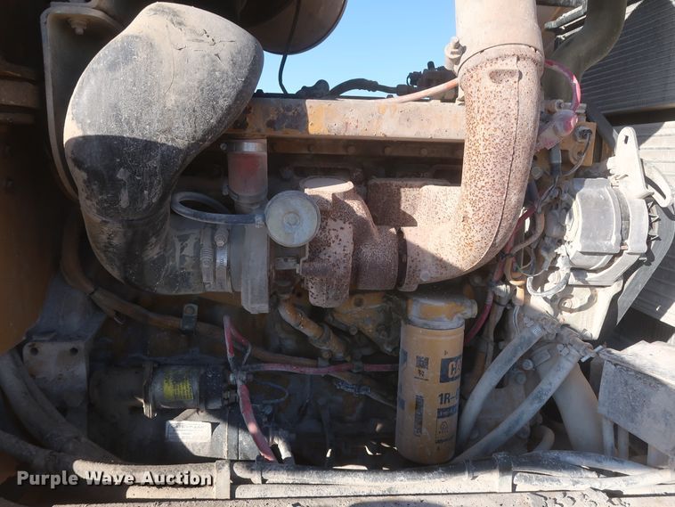 image for item DJ2254 2002 Caterpillar 938G  wheel loader