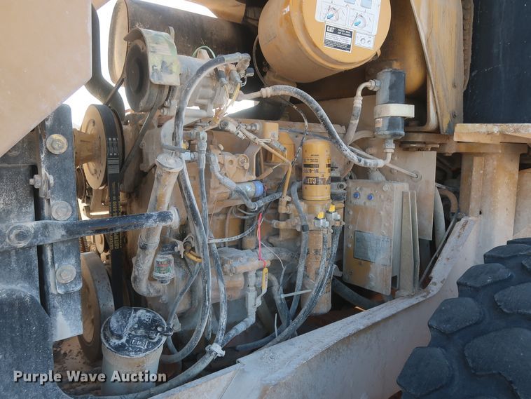 image for item DJ2254 2002 Caterpillar 938G  wheel loader