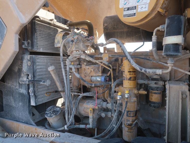 image for item DJ2254 2002 Caterpillar 938G  wheel loader