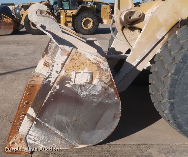 image for item DJ2254 2002 Caterpillar 938G  wheel loader