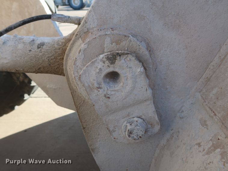 image for item DJ2254 2002 Caterpillar 938G  wheel loader