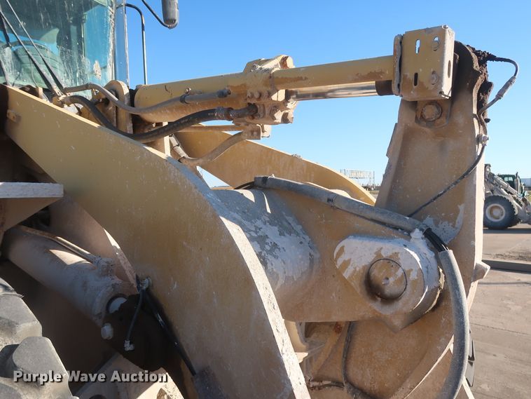 image for item DJ2254 2002 Caterpillar 938G  wheel loader