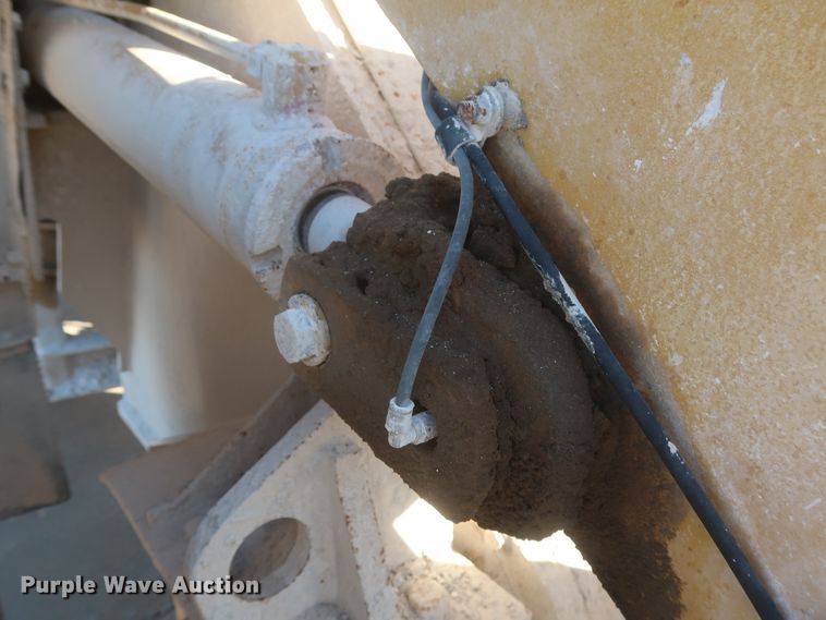 image for item DJ2254 2002 Caterpillar 938G  wheel loader