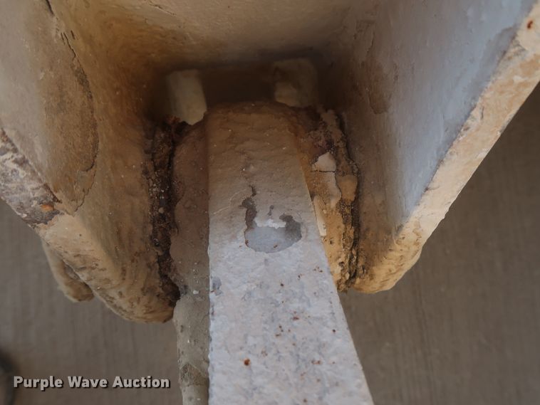 image for item DJ2254 2002 Caterpillar 938G  wheel loader