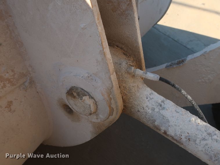 image for item DJ2254 2002 Caterpillar 938G  wheel loader