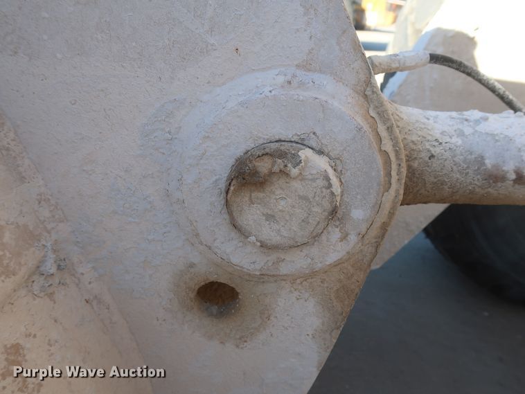 image for item DJ2254 2002 Caterpillar 938G  wheel loader