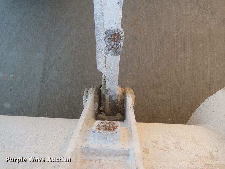 image for item DJ2254 2002 Caterpillar 938G  wheel loader