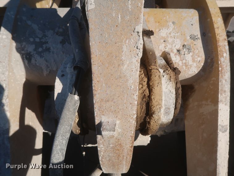 image for item DJ2254 2002 Caterpillar 938G  wheel loader